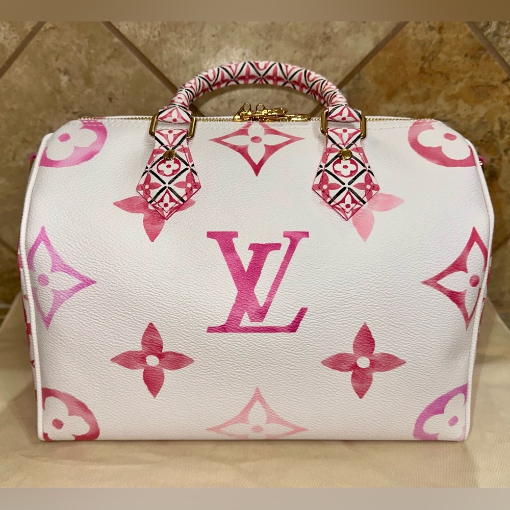 ❌SOLD❌ Louis Vuitton Resort By the Pool 2.0 Speedy Bandouliere 25